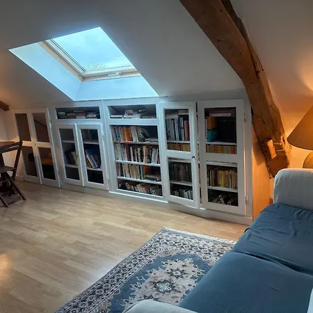 Spacieux Renove En 1850 Avec Grand Jardin, Terrasse, Jeux Pour Enfants Et Equipements Modernes ! - Fr-1-410-172 Pontvallain